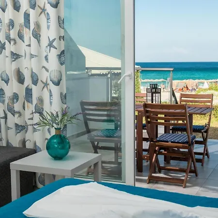 Artemis Apartment *
