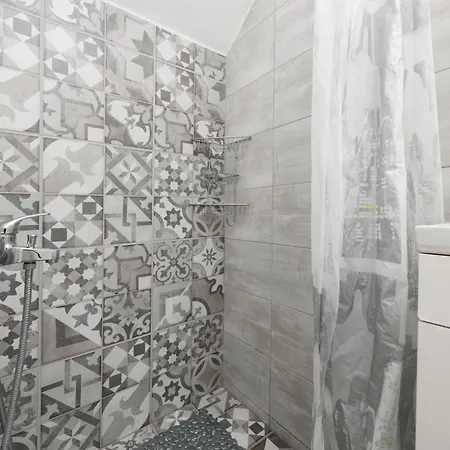 Artemis Apartment