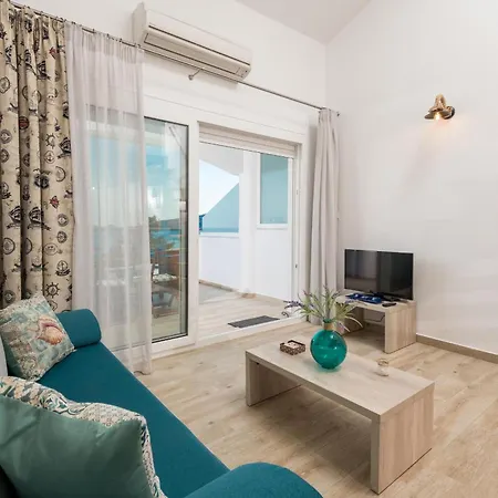Artemis Apartment Chrysi Ammoudia